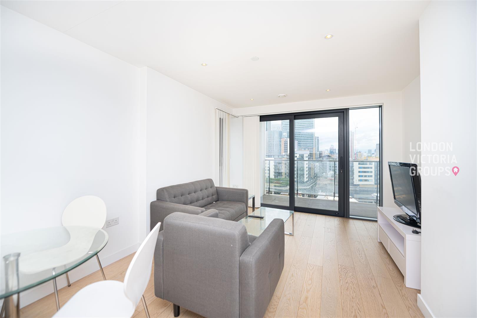 Horizons Tower, 1 Yabsley Street, London